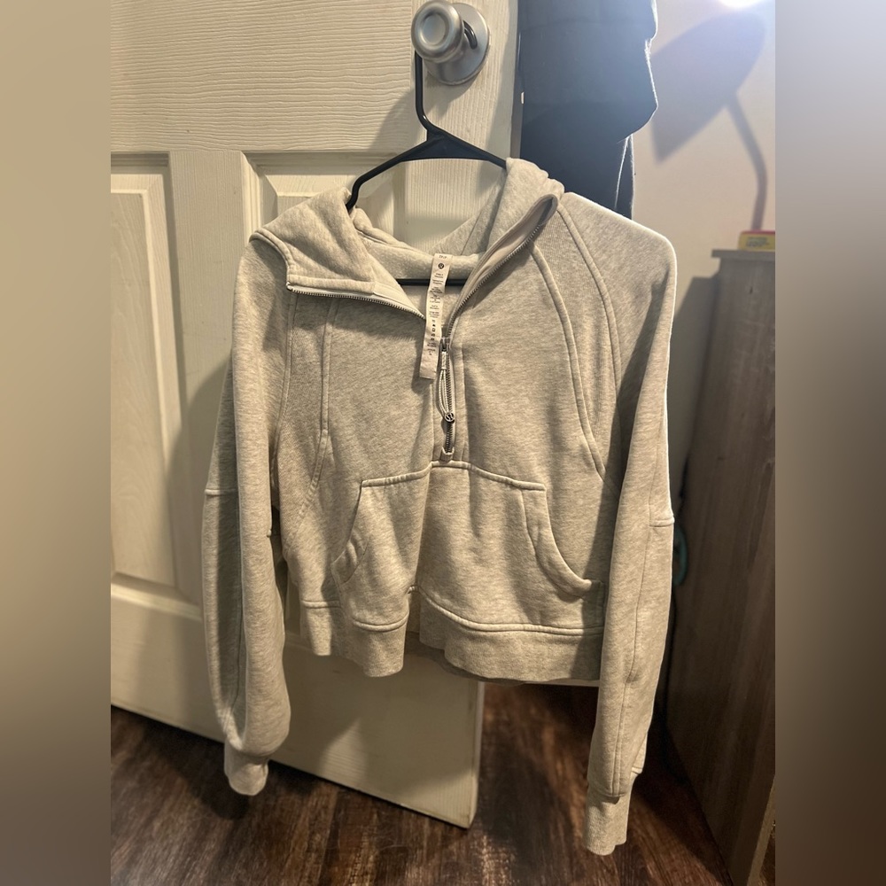 LuluLemon Gray Scuba size XS/S
